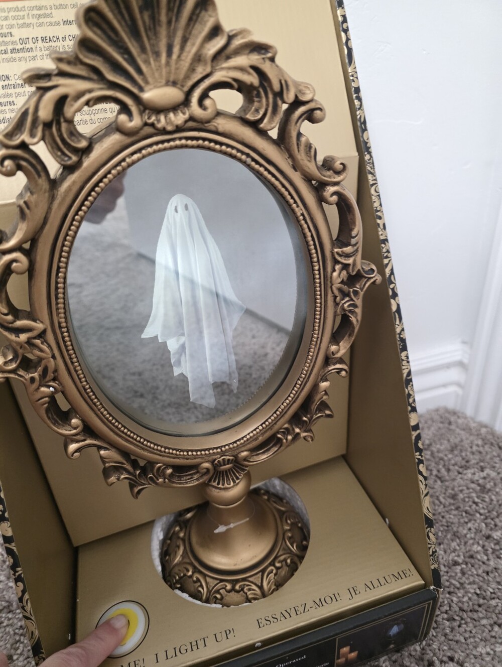Christian Siriano LED Halloween Ghost Mirror New - Picture 4 of 6